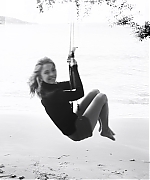SYDNEY-SWEENEY-COVER.jpg